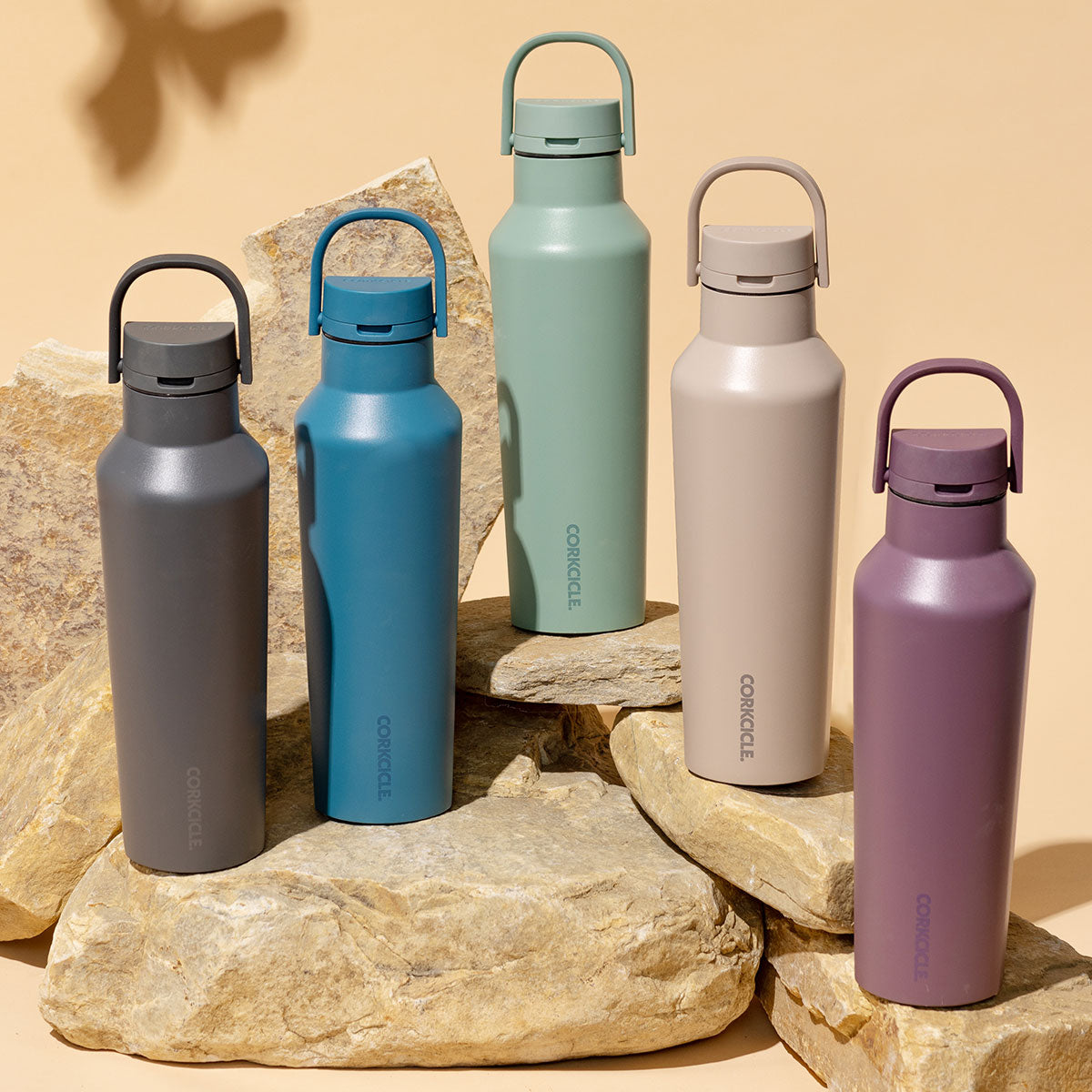 sierra-sport-canteen-w4 0a8ecc24b1e8--25-1-Sierra-Catalog-LAB001-1x1.jpg