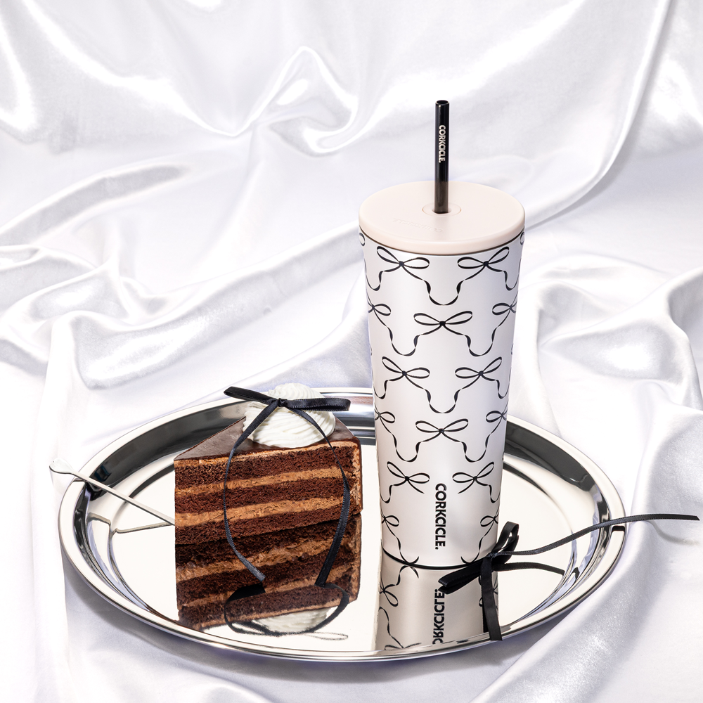 cold-cup-r7 2a98a7269432--2224PBBC-lifestyle.png