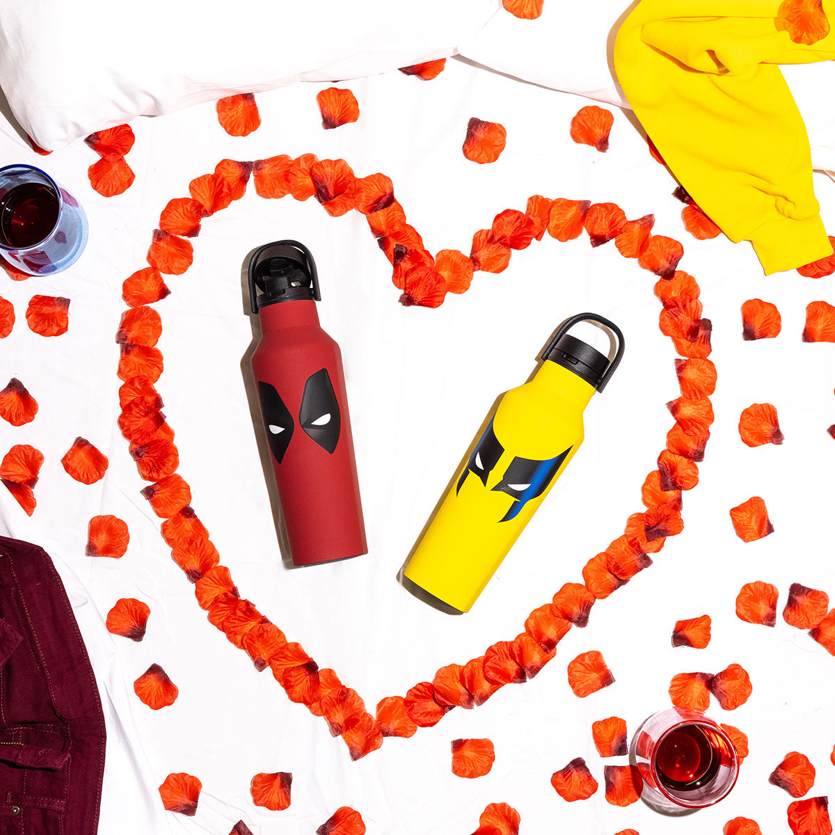 deadpool-and-wolverine-drinkware-p6 a7afce7e71cf--DeadpoolWolverine-PDPLifestyle2.jpg